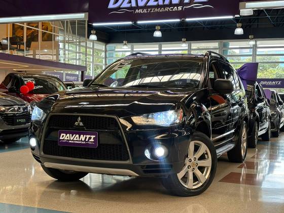 MITSUBISHI OUTLANDER 3.0 GT 4X4 V6 24V GASOLINA 4P AUTOMÁTICO